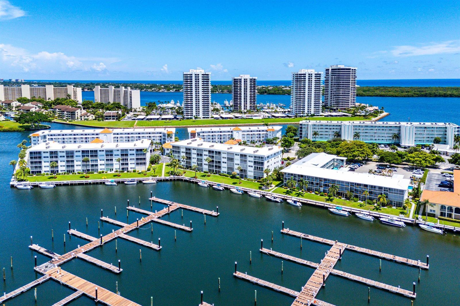 29 Yacht Club Drive # 304, North Palm Beach FL 33408