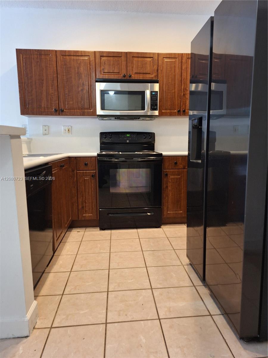 11381 SW 230th Ter, Miami FL 33170 photo 5
