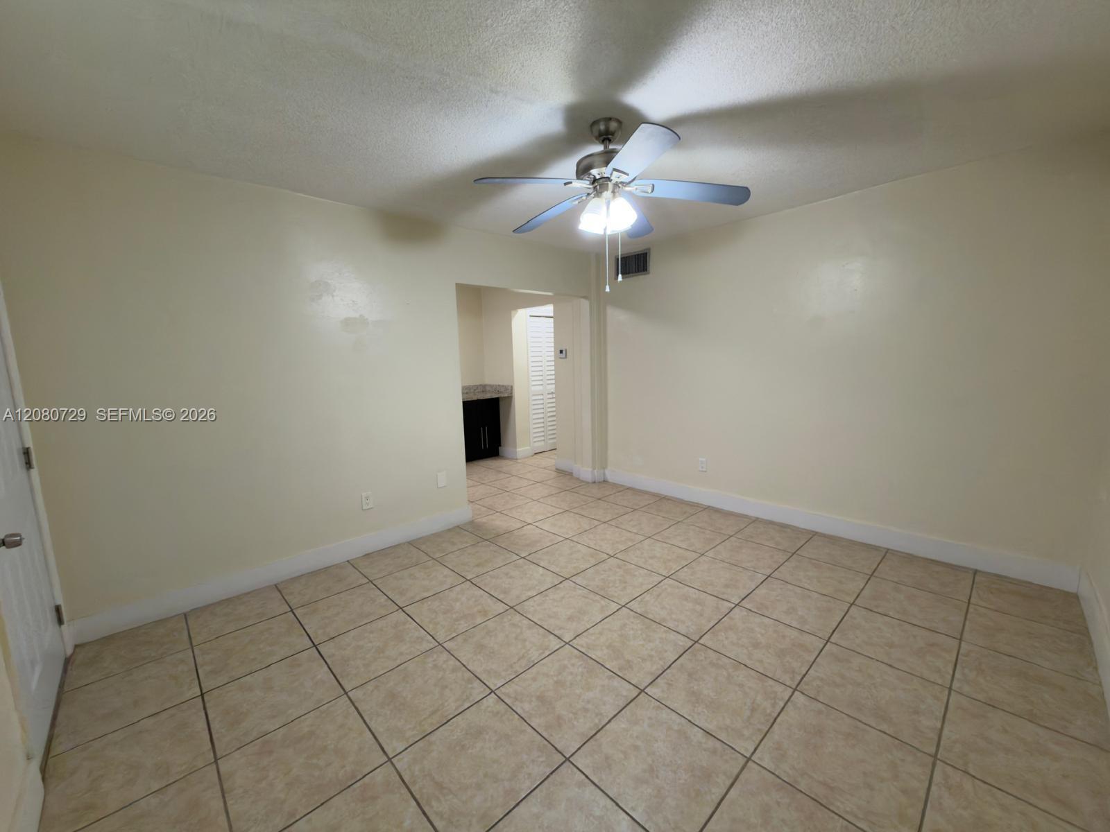 380 E 35th St # 9, Hialeah FL 33013 photo 2
