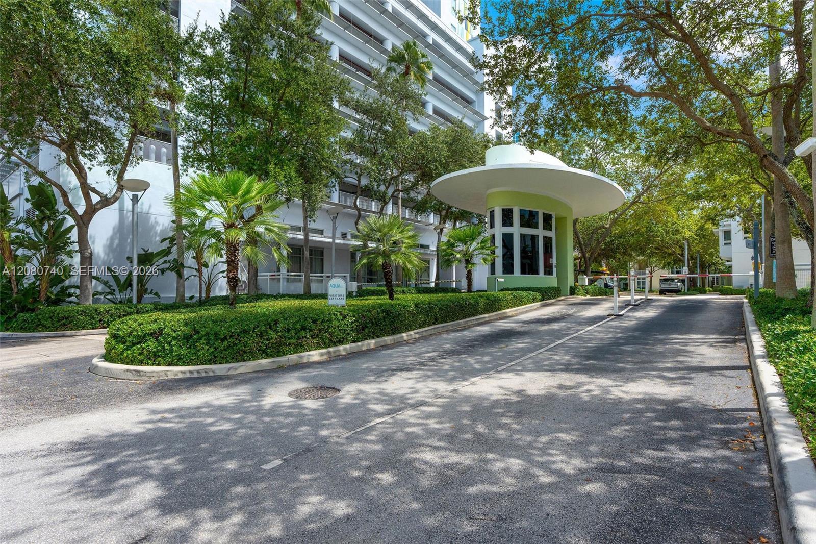 6103 Aqua Ave # 702, Miami Beach FL 33141 photo 2