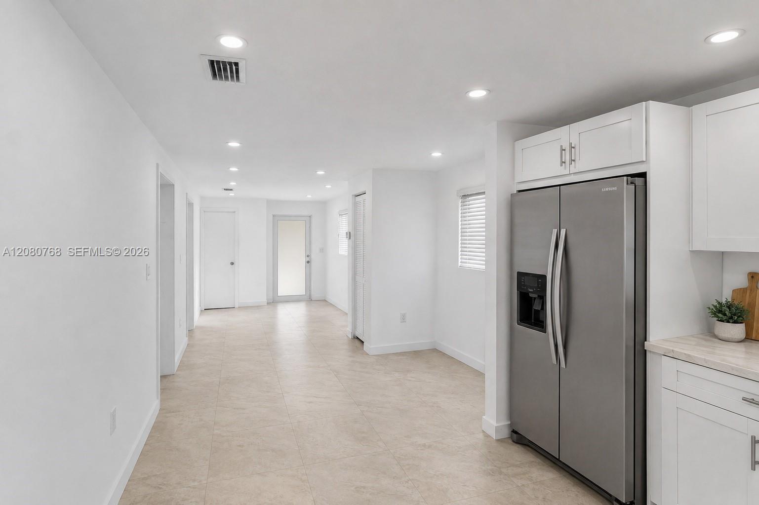 2144 NW 89th Ter, Miami FL 33147 photo 4
