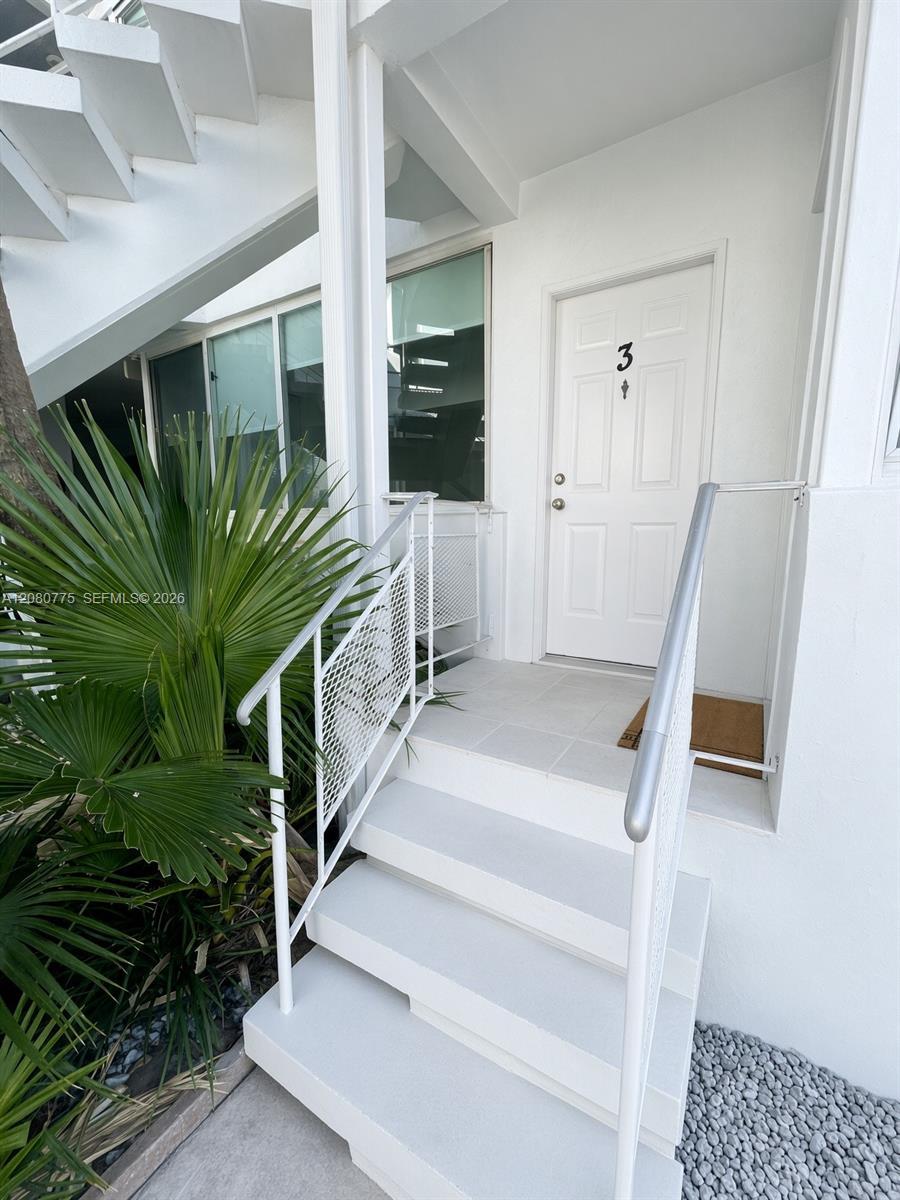 1840 S Treasure Dr # 3, North Bay Village FL 33141 photo 2