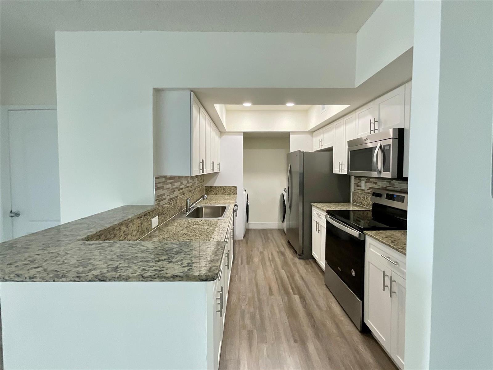 16900 N Bay Road # 804, Sunny Isles Beach FL 33160