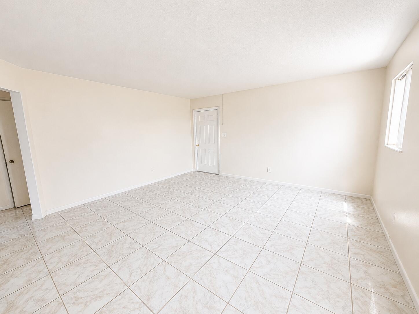 1521 W 21st Street # 6, Riviera Beach FL 33404 photo 3
