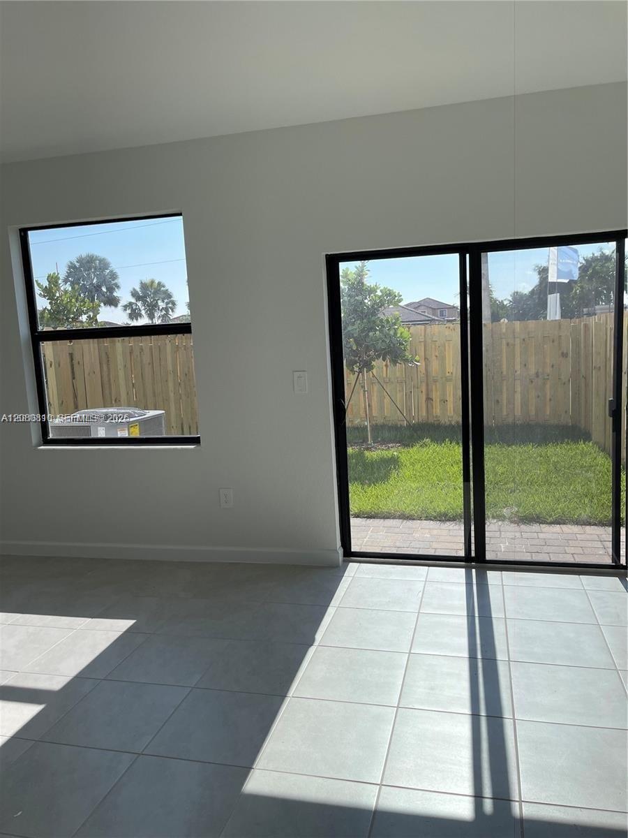 11872 SW 247th Ter, Homestead FL 33032 photo 5