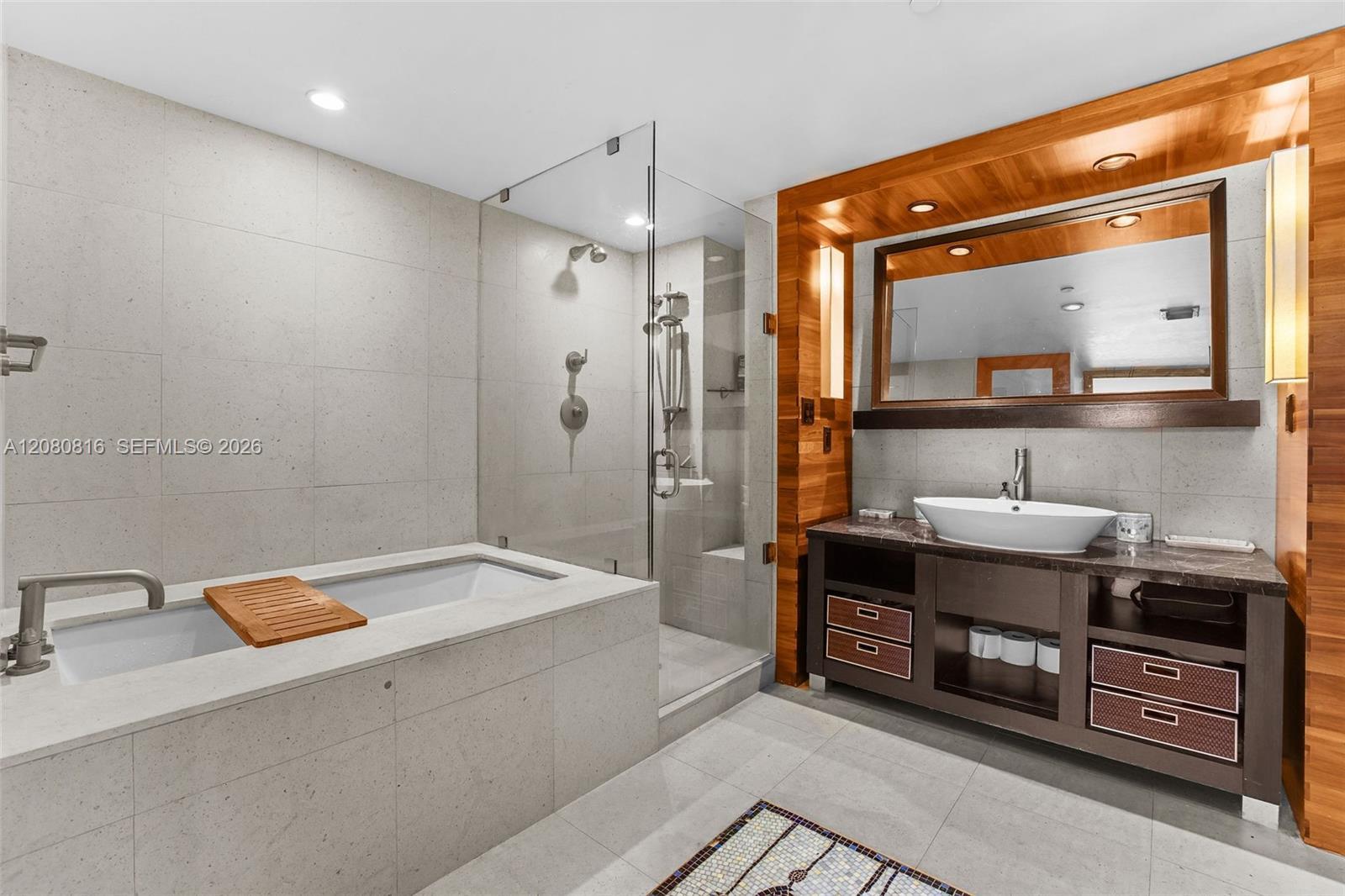 6801 Collins Ave, Miami Beach FL 33141 photo 5