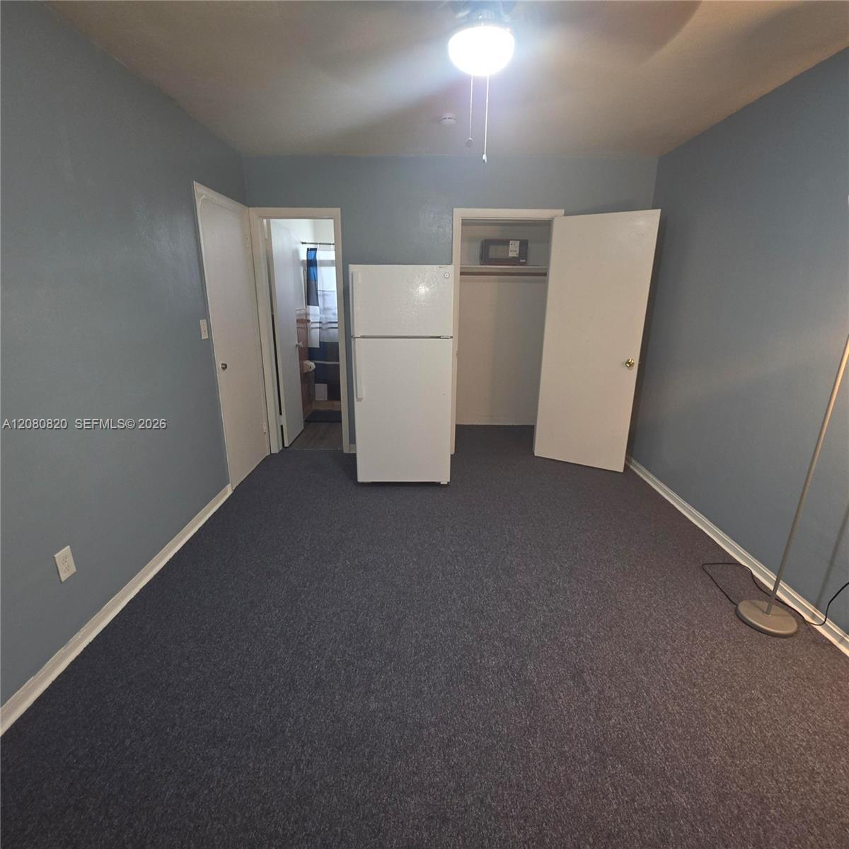 28 NW 170th St # 2, North Miami Beach FL 33169