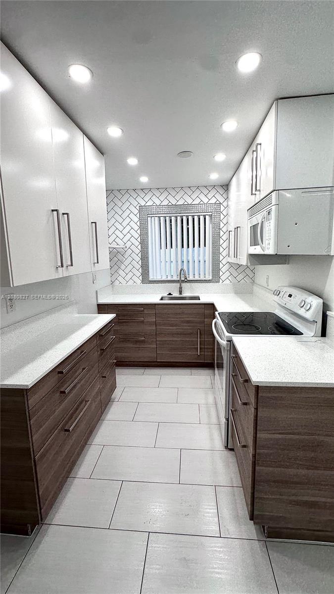 2415 Thomas st # B, Hollywood FL 33020 photo 5