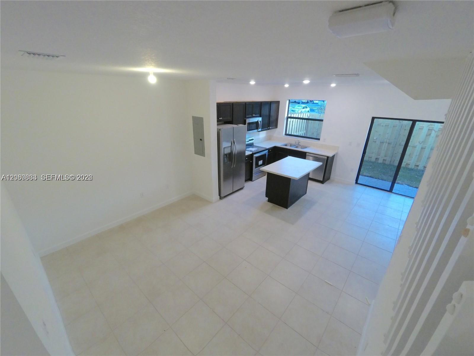 312 NE 208th Ter # 312, Miami FL 33179 photo 4