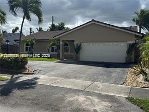 14700 SW 151st Ter, Miami FL 33196 photo 2