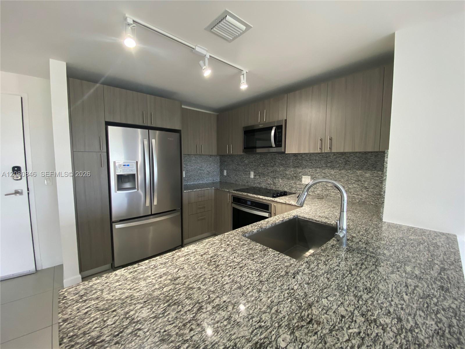 5350 NW 84th Ave # 603, Doral FL 33166 photo 4
