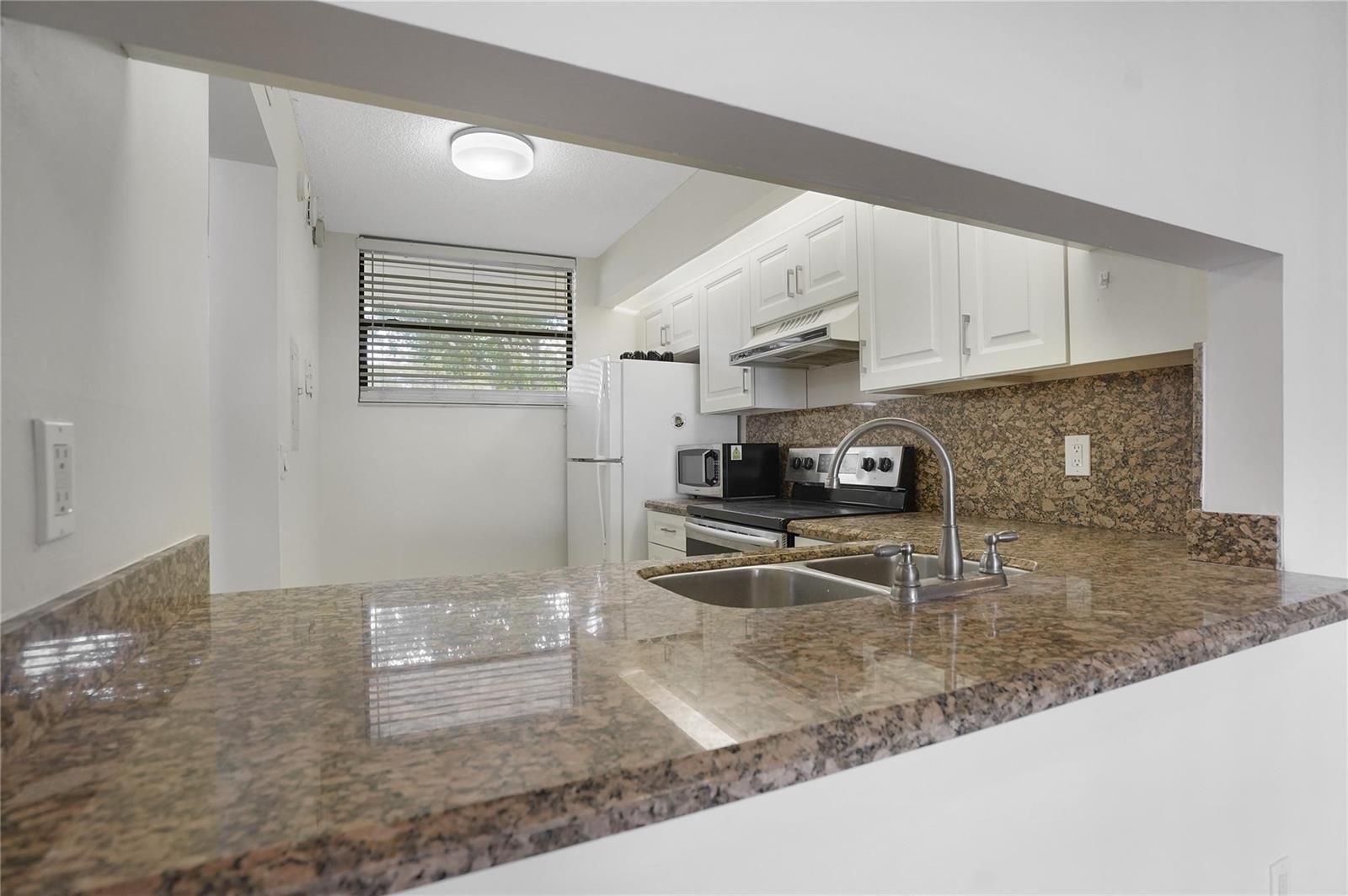 109 Lake Emerald Drive # 110, Oakland Park FL 33309 photo 4
