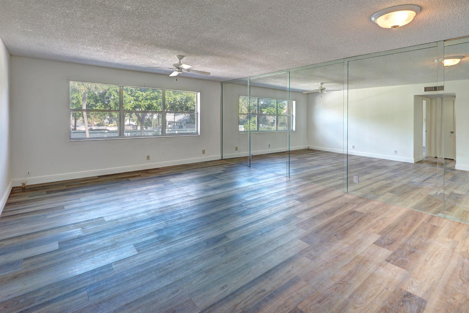 420 SE 2ND Avenue # 23, Deerfield Beach FL 33441 photo 3