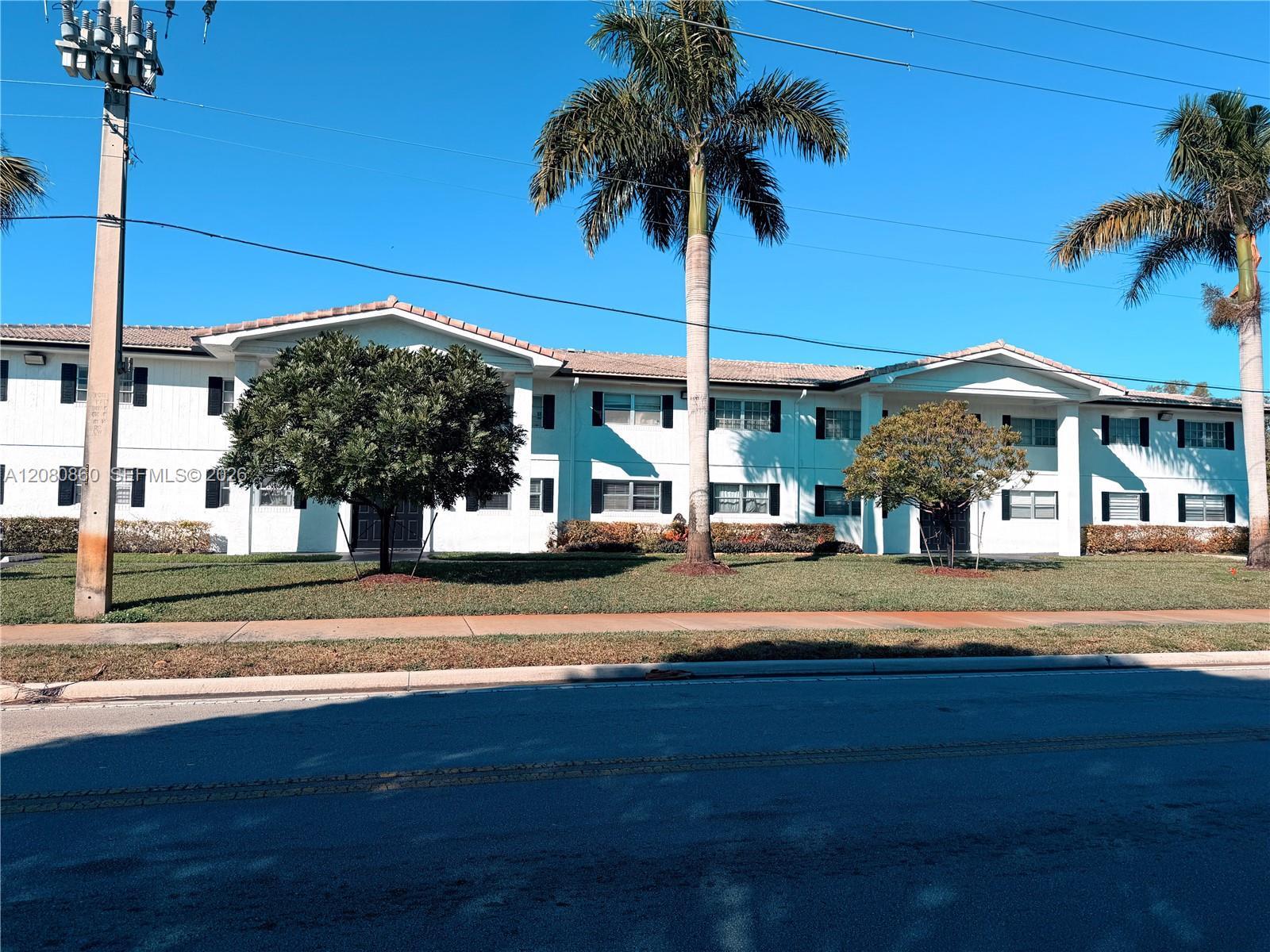 4240 Woodside Dr # 2, Coral Springs FL 33065 photo 2