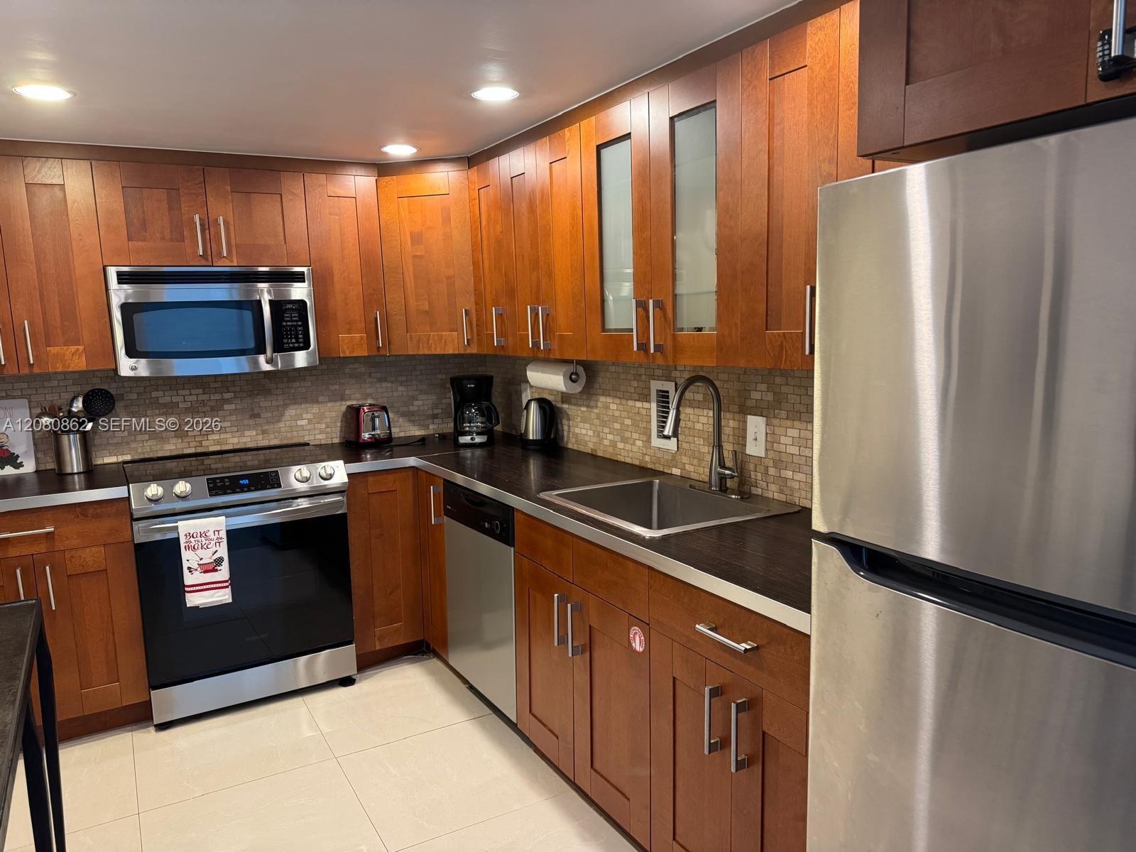 3801 S Ocean Dr # 15A, Hollywood FL 33019 photo 2