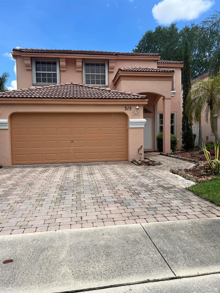315 NW 158TH Lane, Pembroke Pines FL 33028