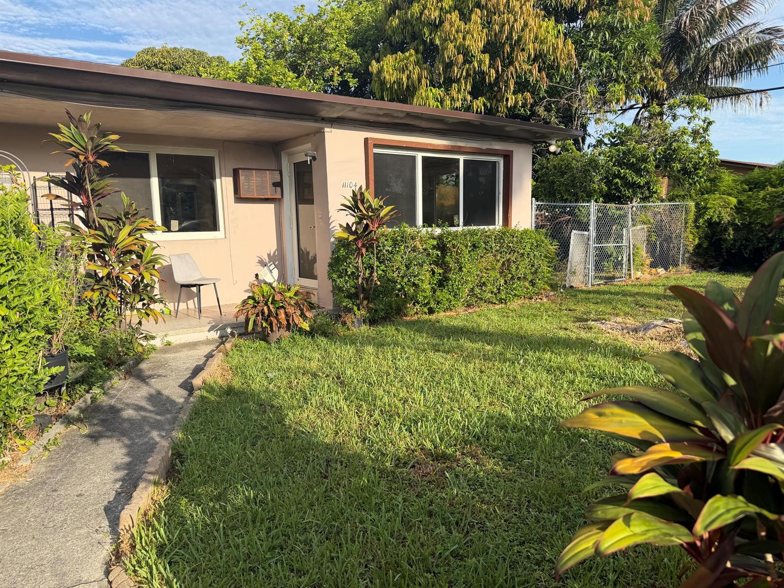 11102 NW 11TH Avenue, Miami FL 33168