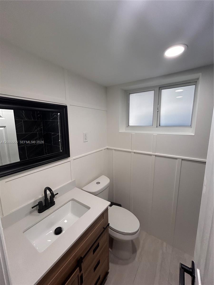 350 75th St # 109, Miami Beach FL 33141 photo 3