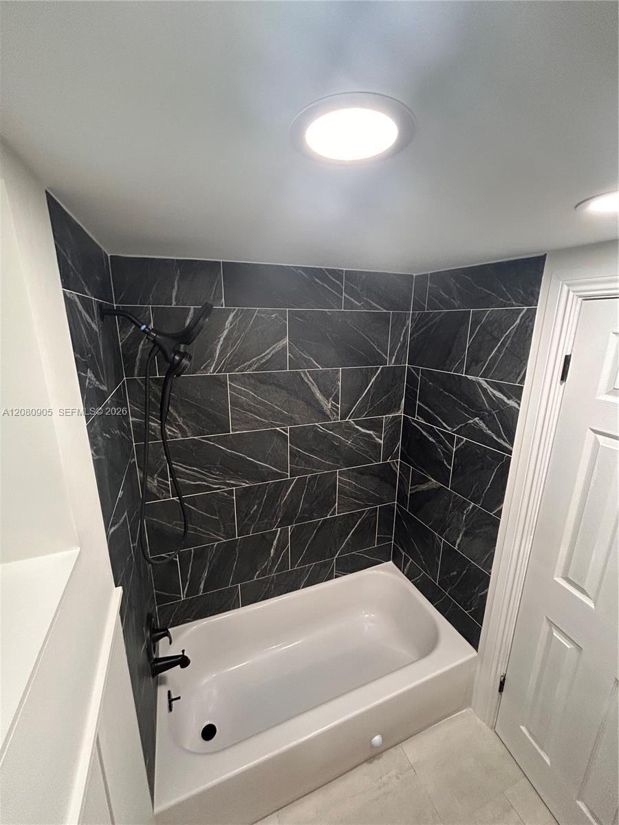 350 75th St # 109, Miami Beach FL 33141 photo 5