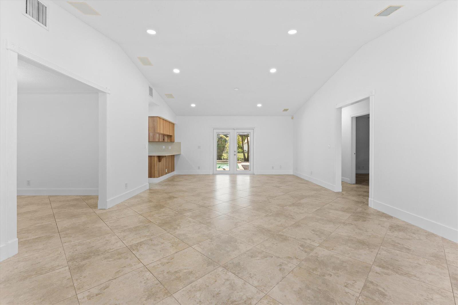 11580 NW 20TH Drive NW, Coral Springs FL 33071 photo 3