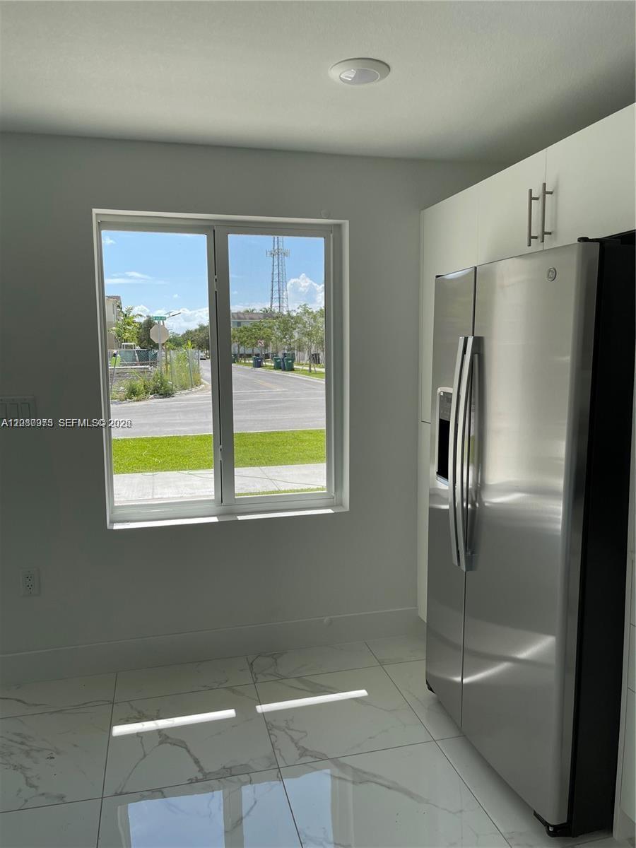 25850 SW 144th Ave, Homestead FL 33032 photo 4