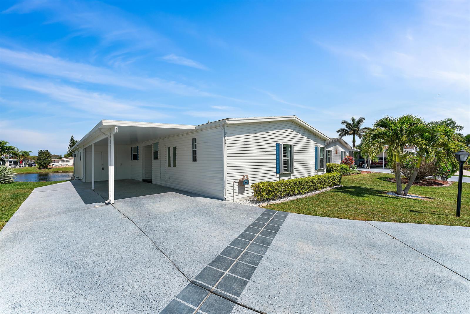 8479 Labelia Court, Port St. Lucie FL 34952 photo 3