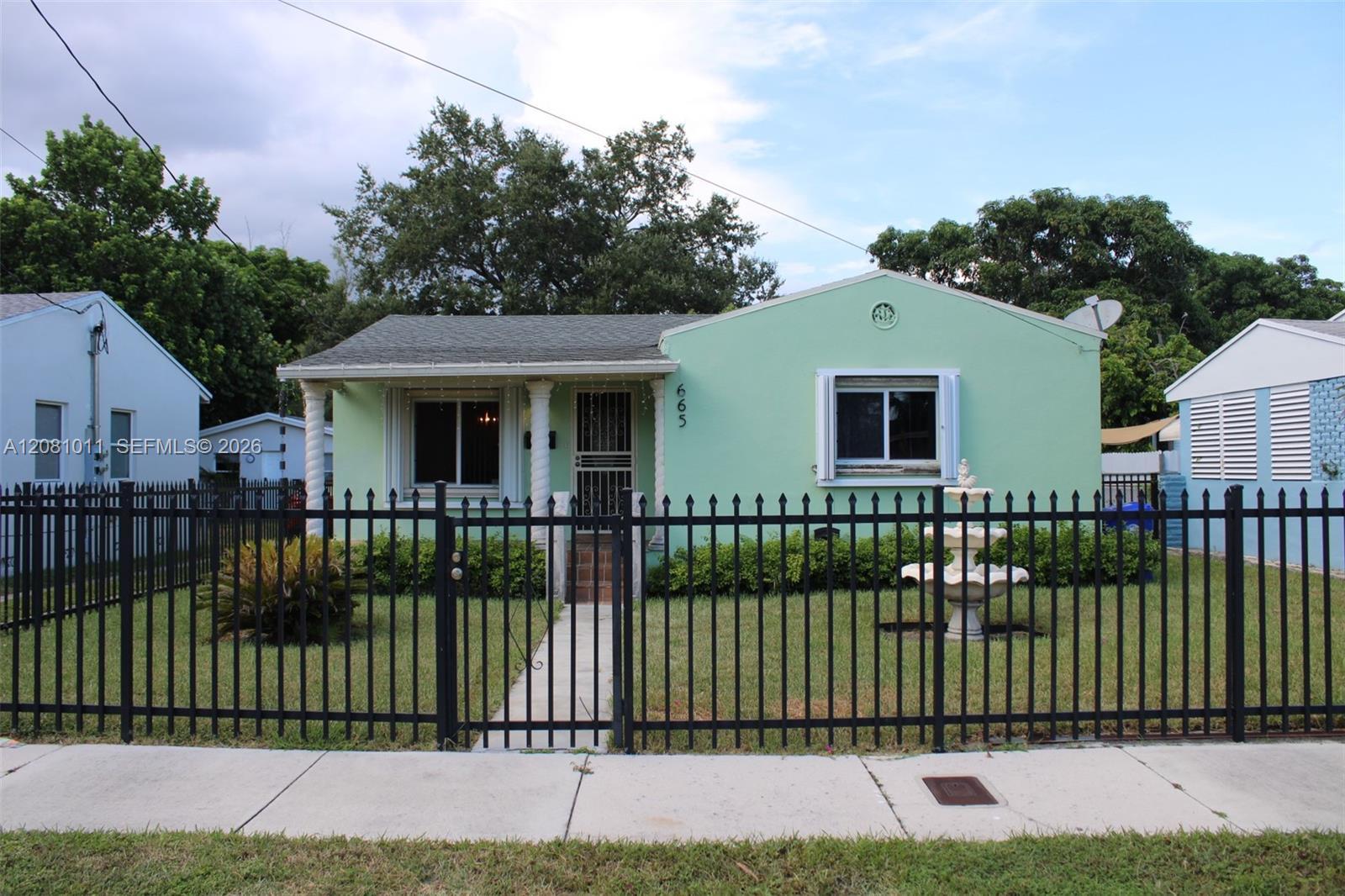 665 NW 50th St, Miami FL 33127 photo 2