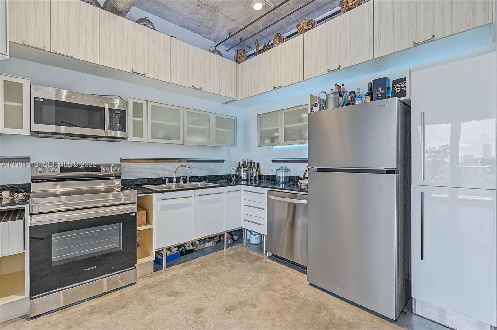 10 SW South River Dr # 1106, Miami FL 33130 photo 4