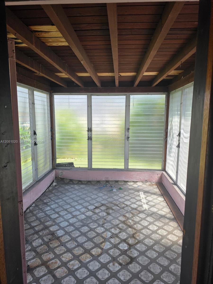 921 NE 163rd St, North Miami Beach FL 33162 photo 5
