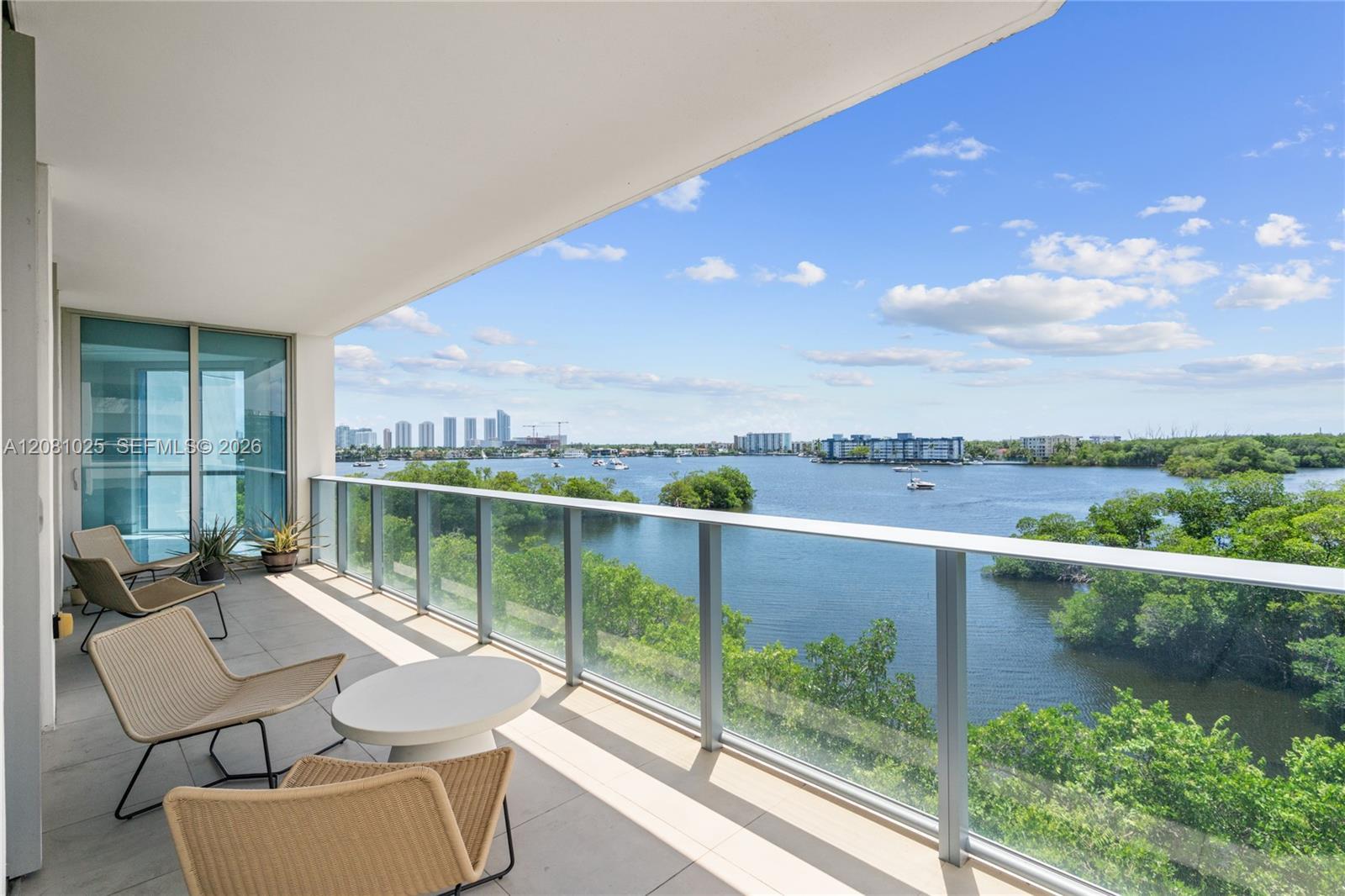 17111 Biscayne Blvd # 402, North Miami Beach FL 33160