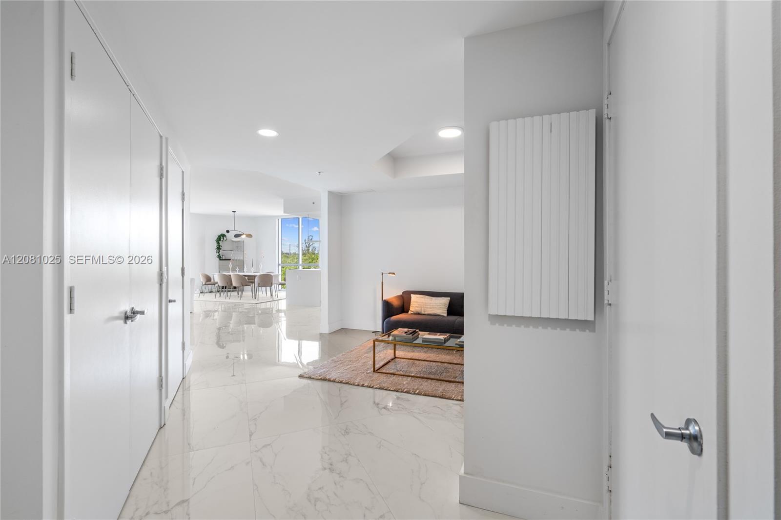 17111 Biscayne Blvd # 402, North Miami Beach FL 33160 photo 5