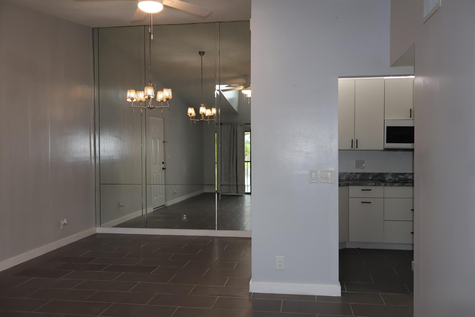 603 Sea Pine Way # H3, FL 33415 photo 4