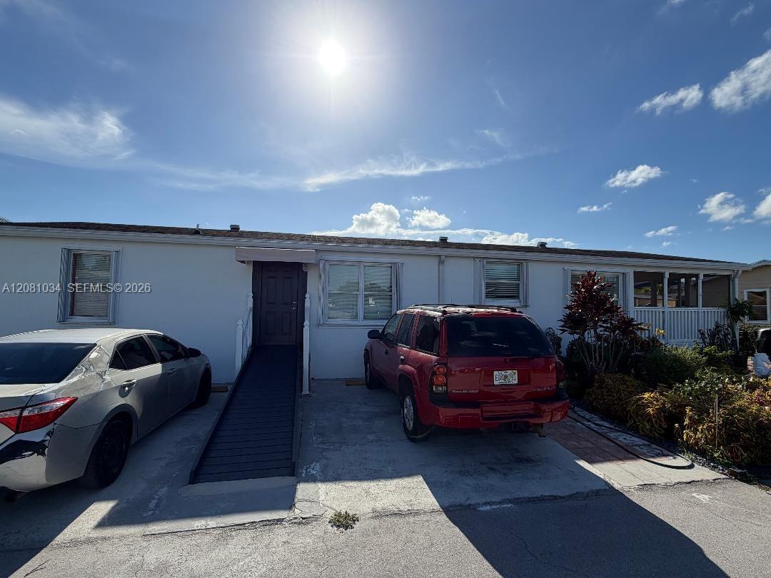 19800 SW 180th Ave unit 569 # 569, Miami FL 33187 photo 2
