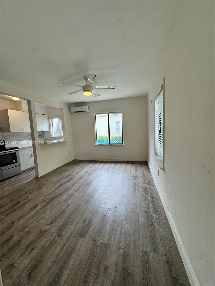 570 NE 69th St # 5, Miami FL 33138 photo 4