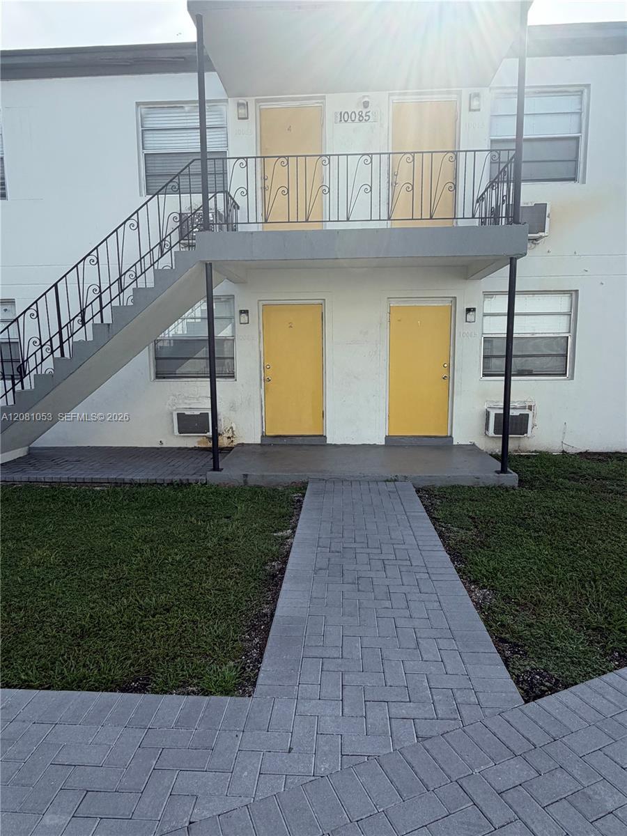 10085 NW 7 Ct # B, Miami FL 33150 photo 3