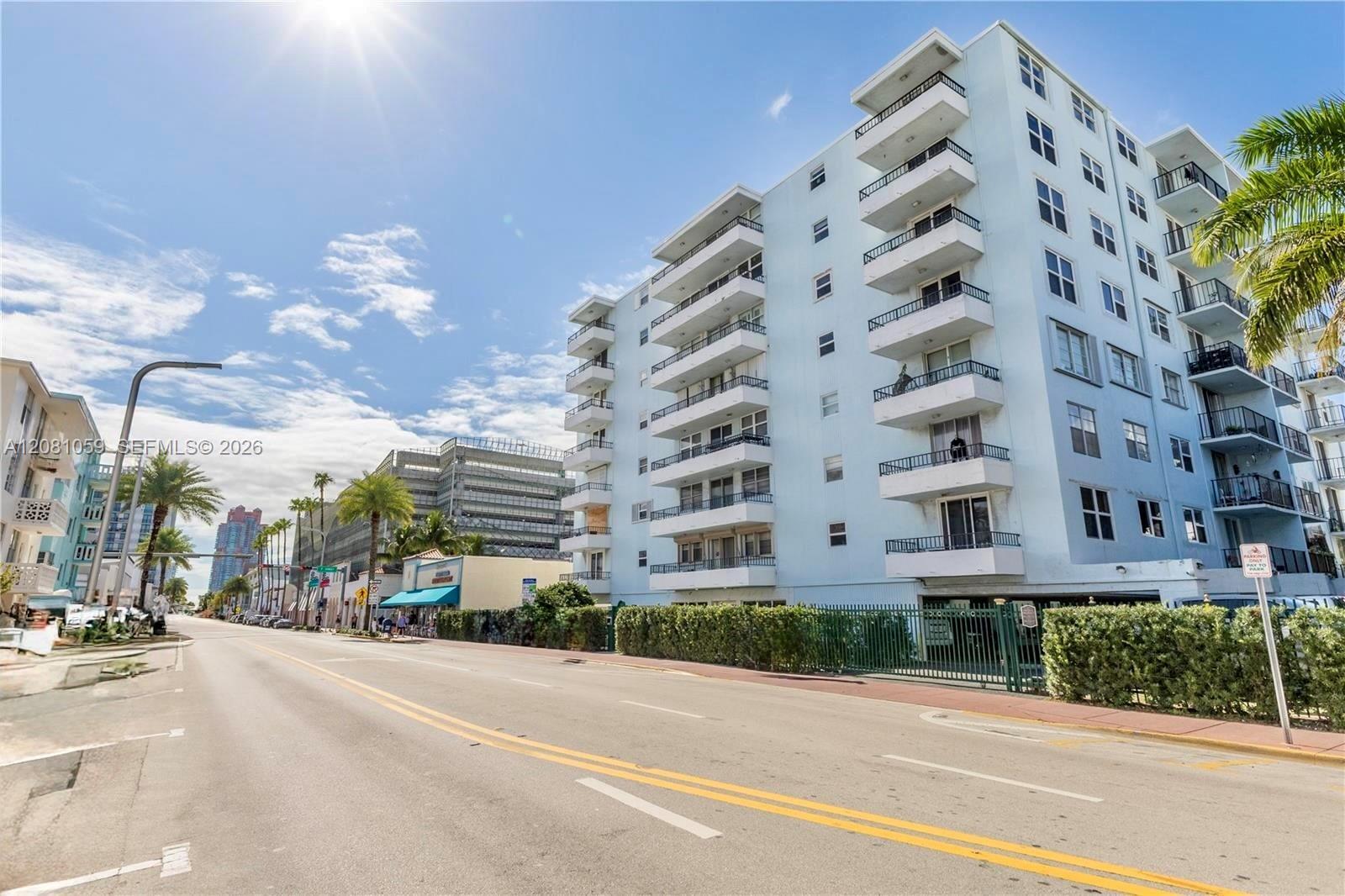 720 Collins Ave # 204, Miami Beach FL 33139
