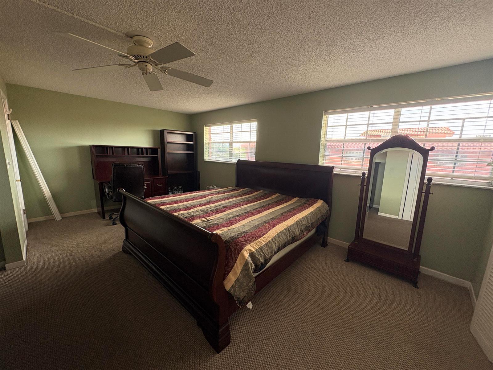 680 TENNIS CLUB Drive # 303, Fort Lauderdale FL 33311 photo 2