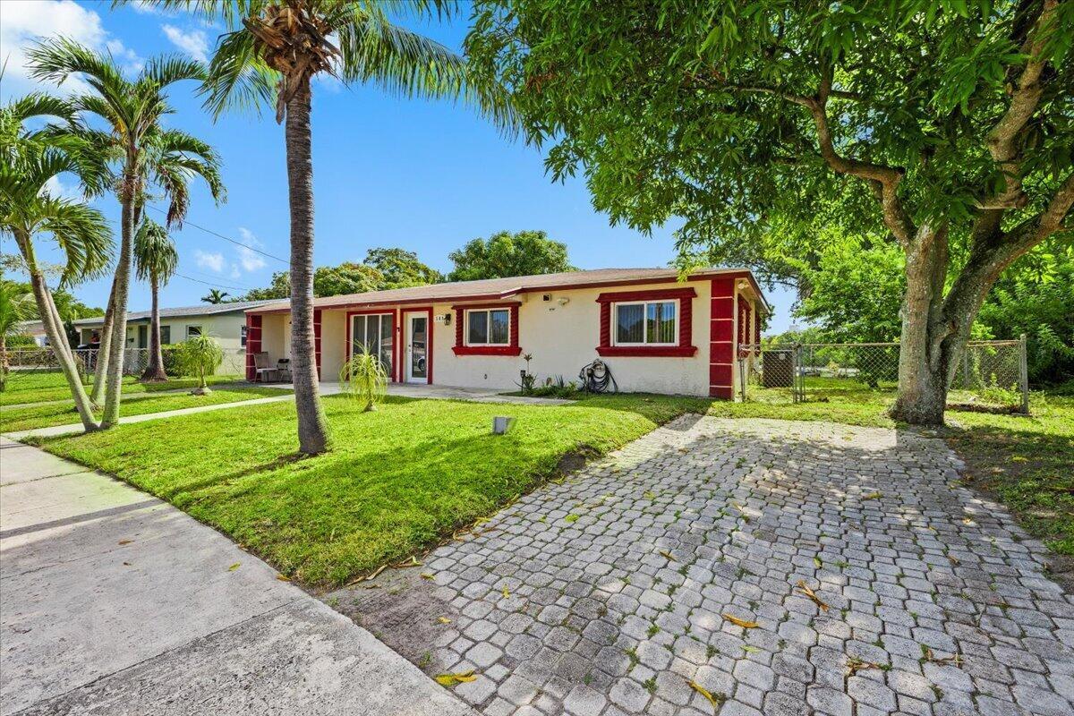 508 NE 2ND Terrace, Deerfield Beach FL 33441 photo 3