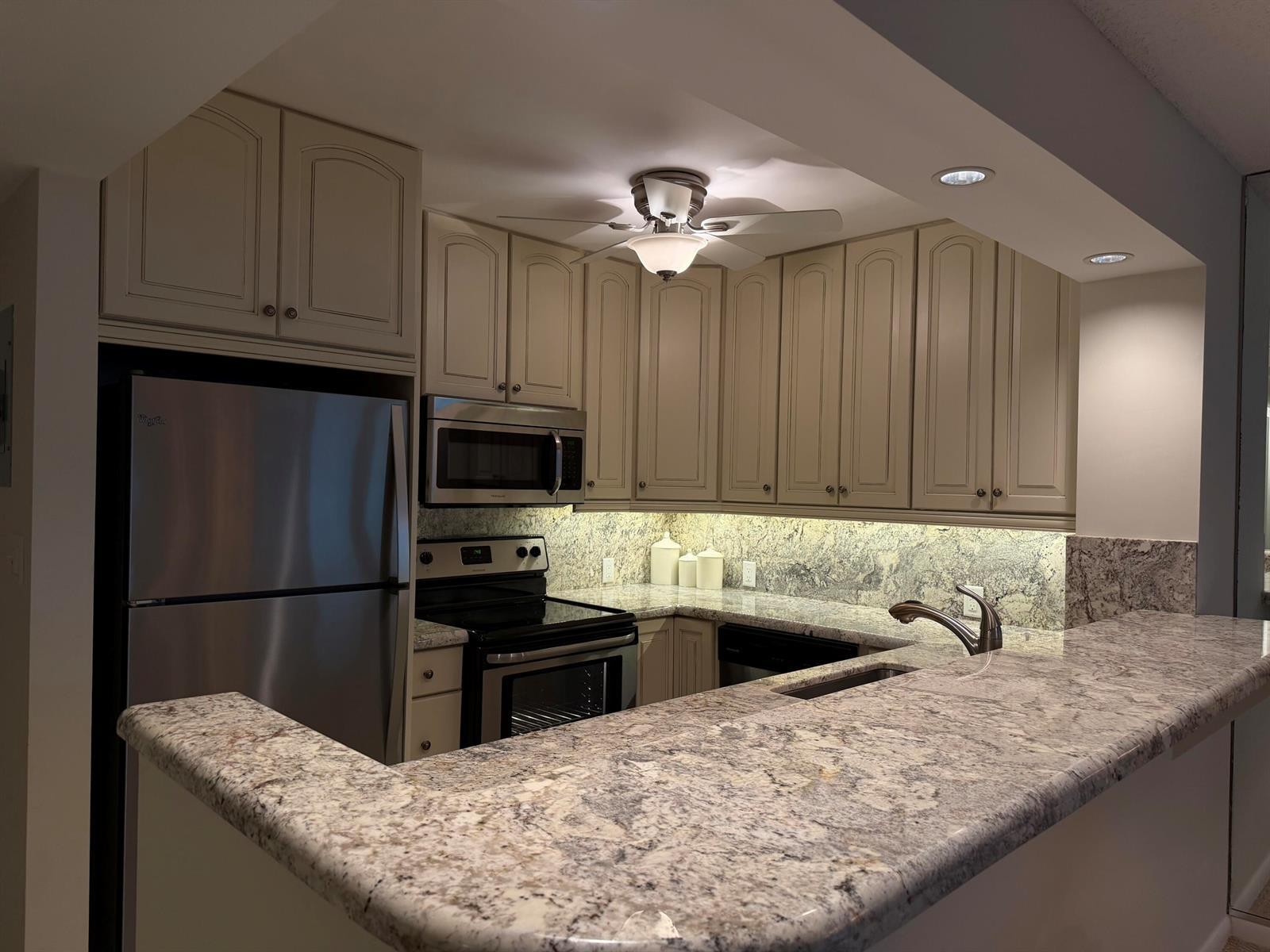 3540 S Ocean Boulevard # 104, South Palm Beach FL 33480 photo 5