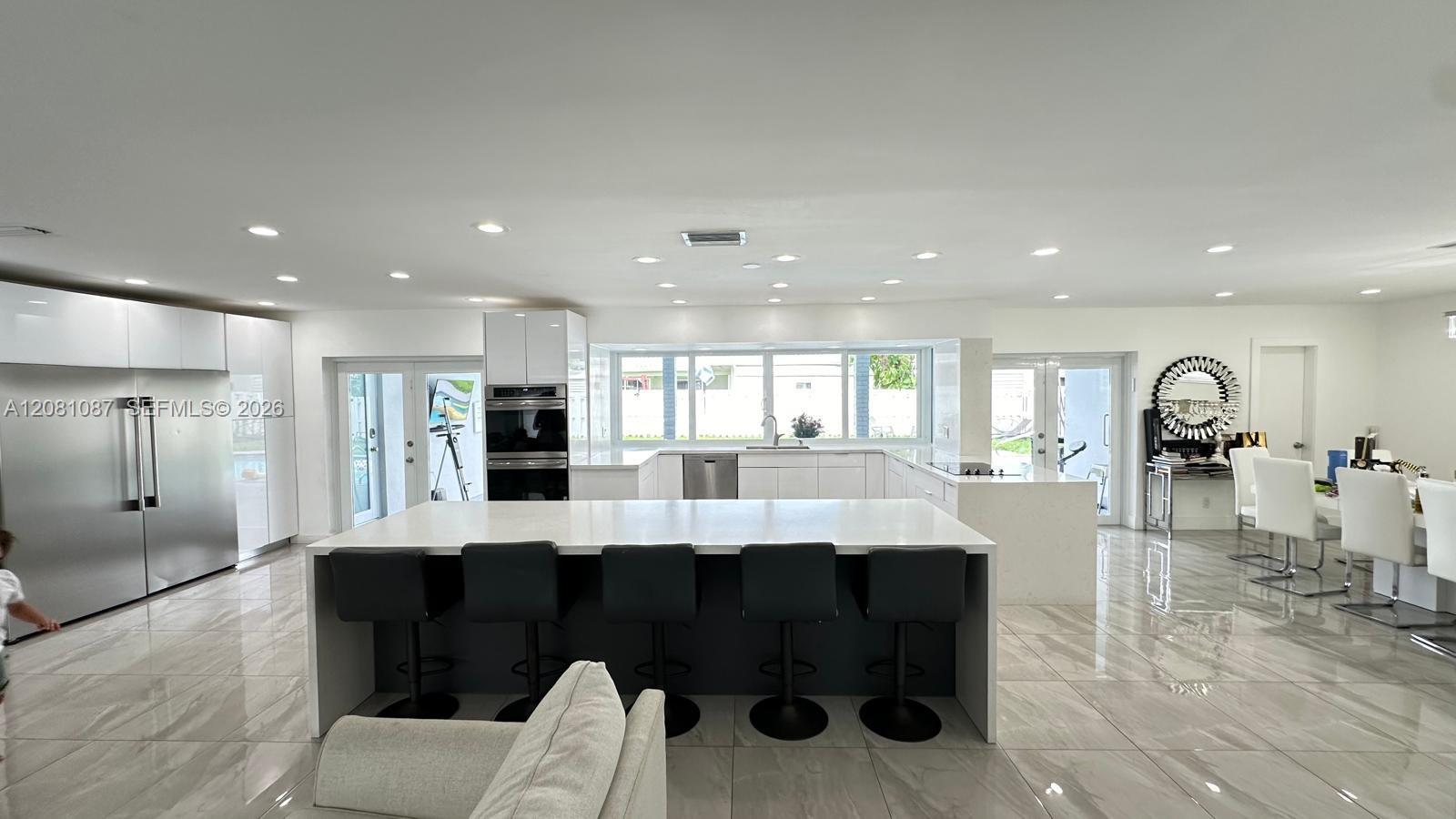 3750 N 54th Ave, Hollywood FL 33021 photo 3
