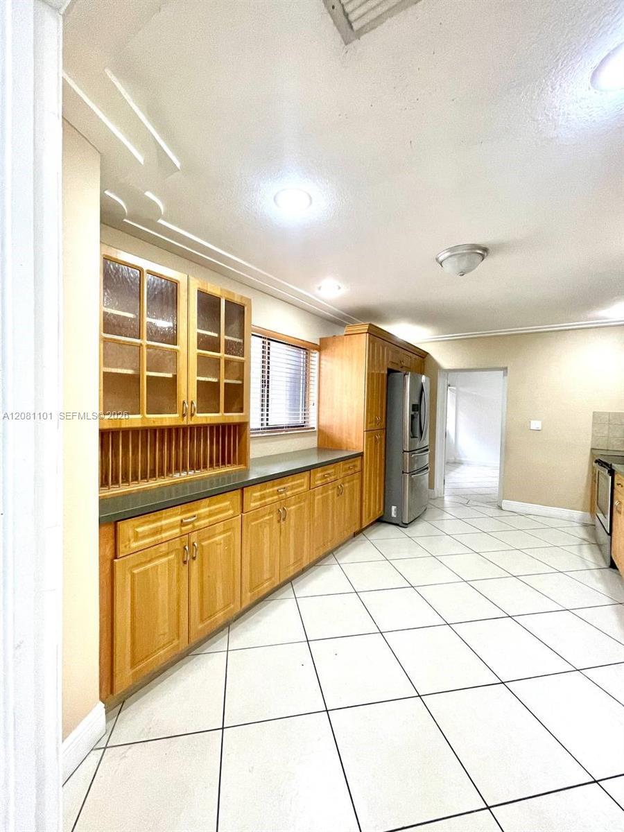 62 W 44th St # 0, Hialeah FL 33012 photo 5