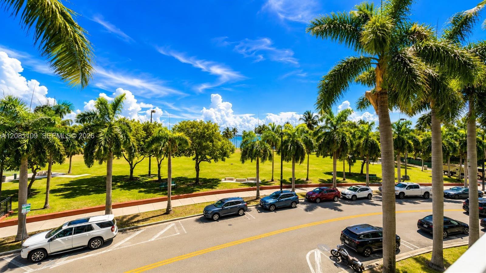 1900 N Bayshore Dr # 504, Miami FL 33132 photo 2