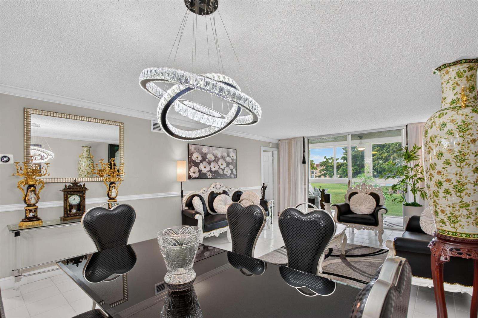 9201 Sunrise Lakes Boulevard # 202, Sunrise FL 33322 photo 2