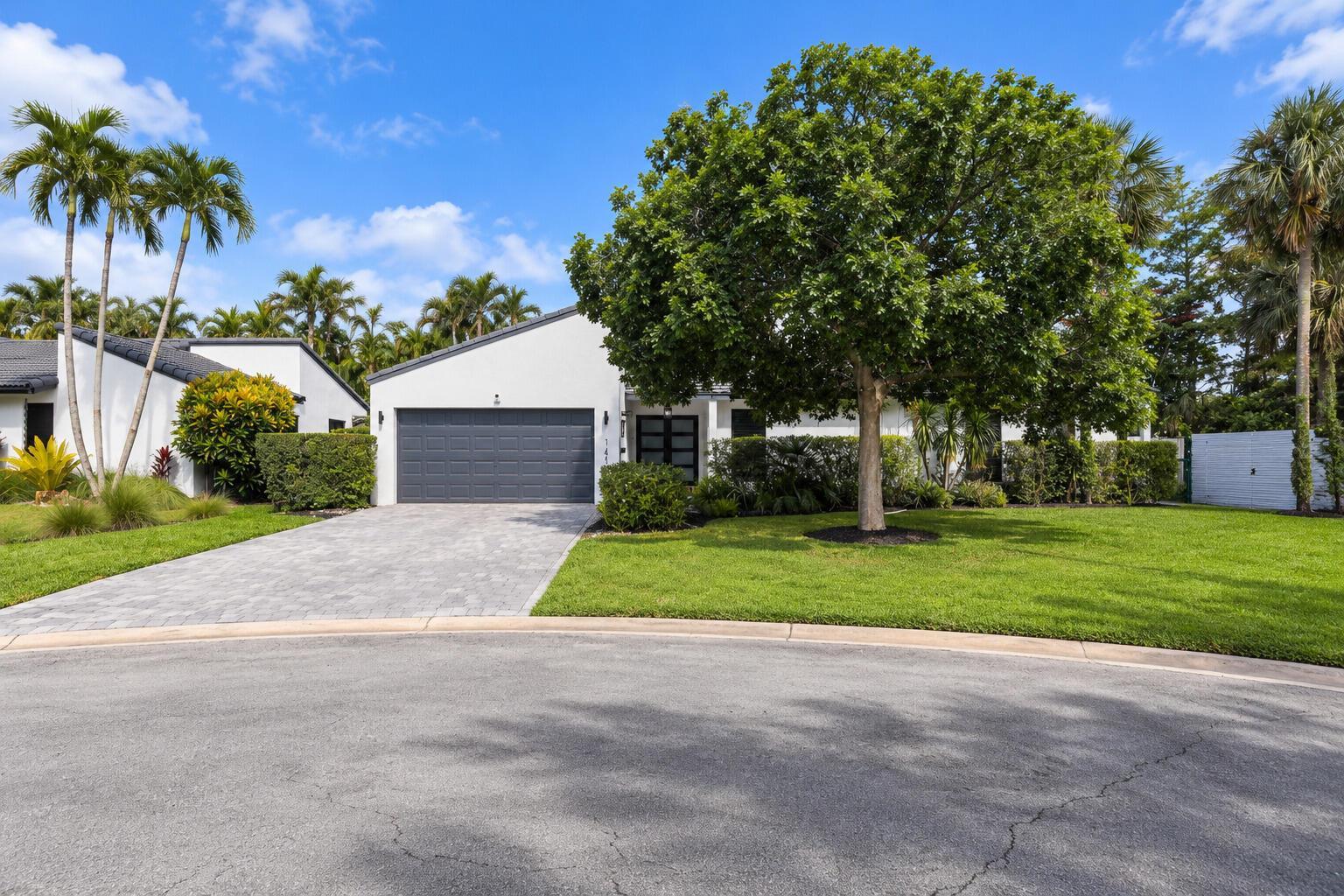 1451 NW 81st Avenue, Coral Springs FL 33071 photo 2