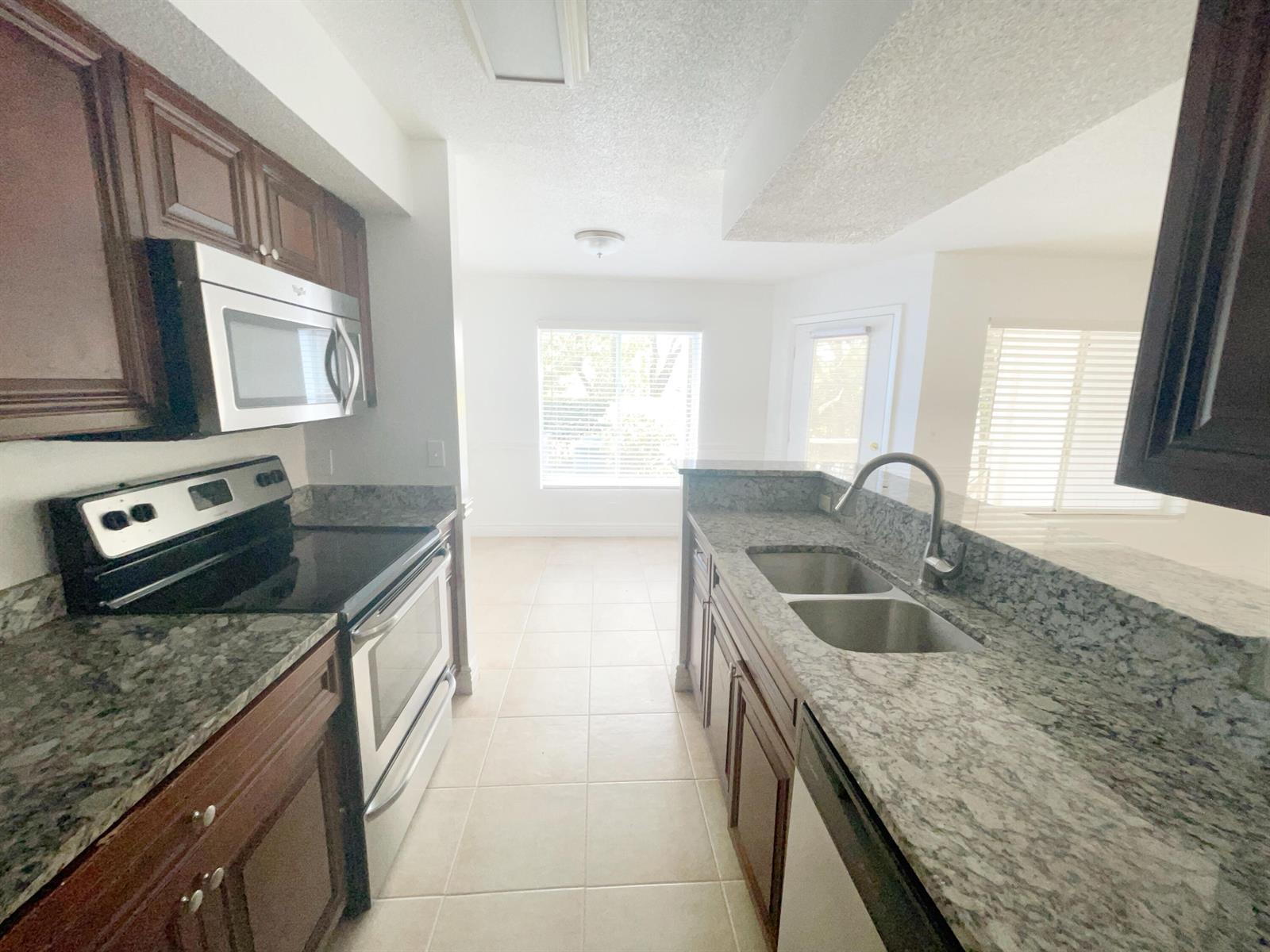 815 W Boynton Beach Boulevard W # 102, Boynton Beach FL 33426 photo 4