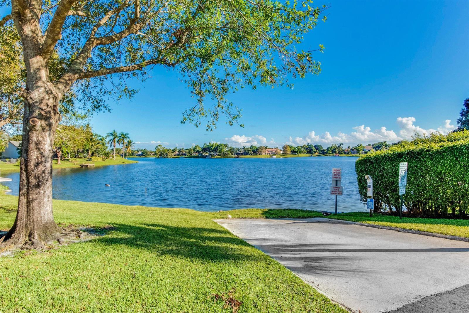 13053 Meadowbreeze Drive, Wellington FL 33414 photo 4