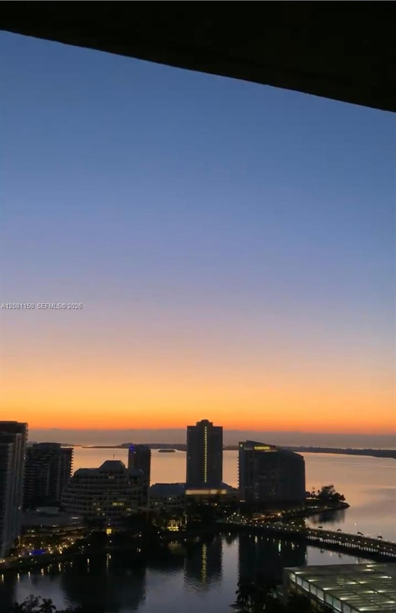 500 Brickell Ave # 3000, Miami FL 33131 photo 3