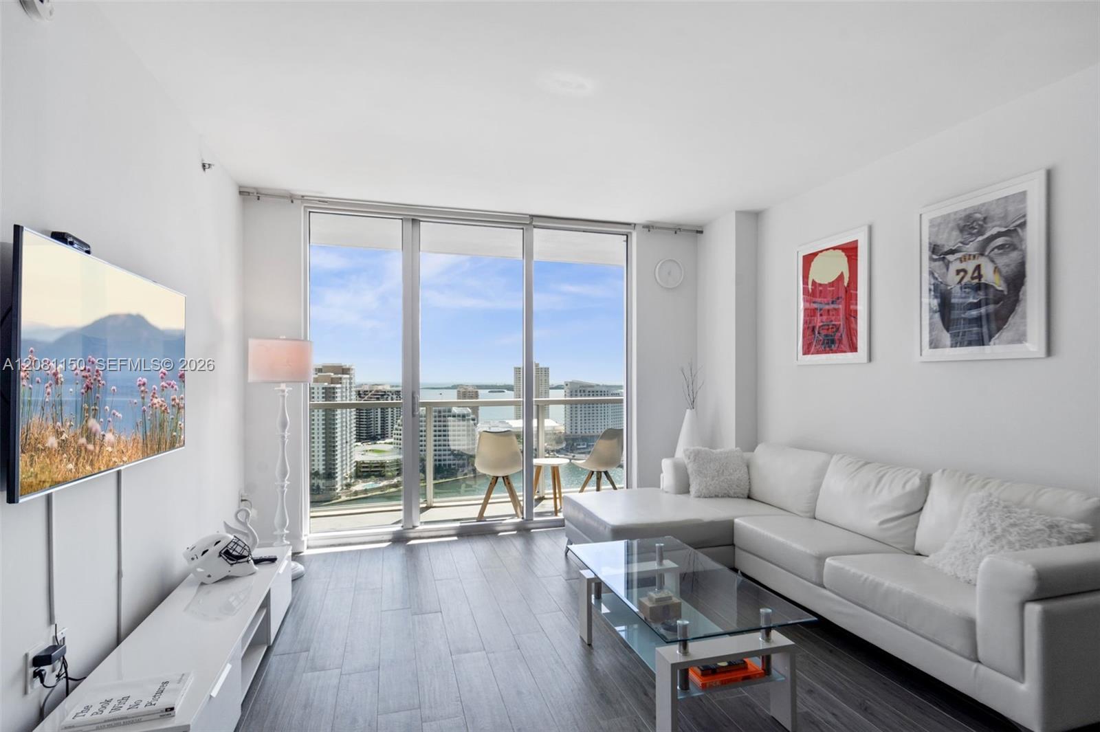 500 Brickell Ave # 3000, Miami FL 33131 photo 5