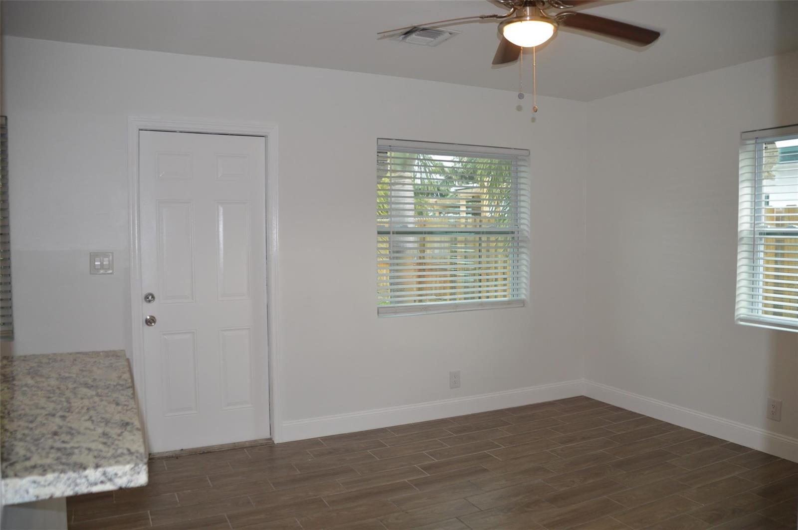 823 NE 14th Court, Fort Lauderdale FL 33304 photo 4
