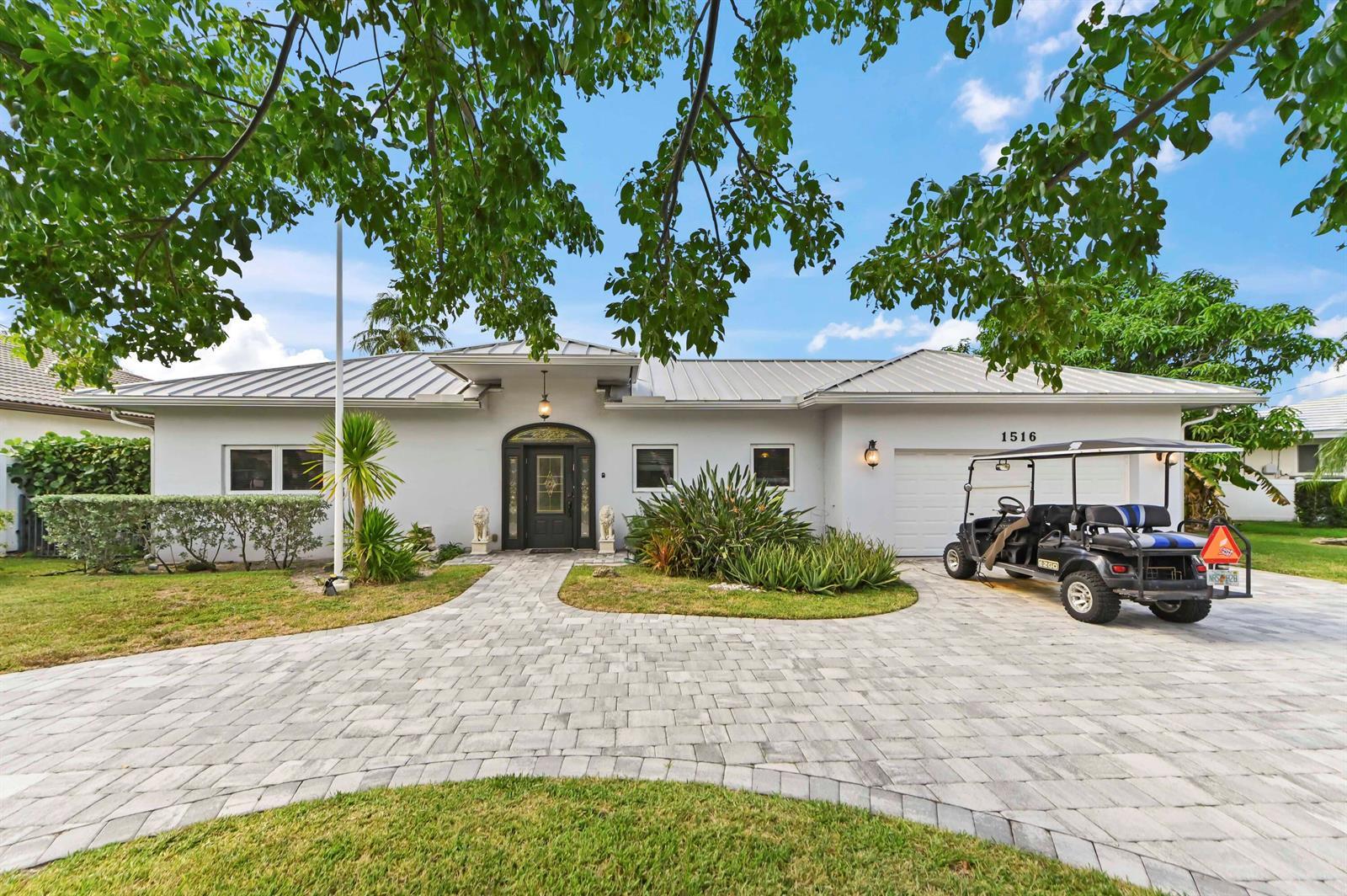 1516 SE 10TH Street, Deerfield Beach FL 33441 photo 2